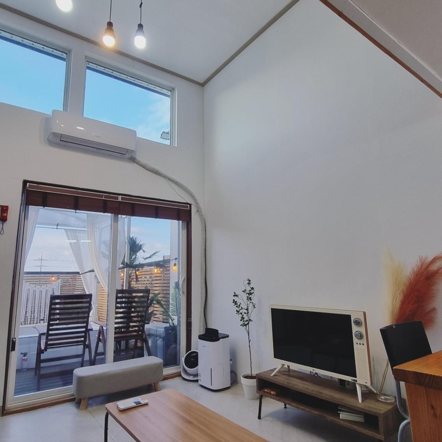 Willa Jeju Hyeun'S House Zewnętrze zdjęcie